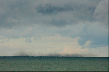 Paul Shaffner, Matema lake flies via Flickr.